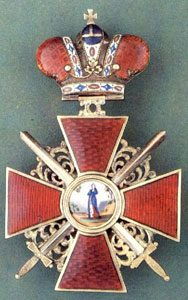 Знак ордена Св. Анны 2-й степени с императорской короной и мечами
