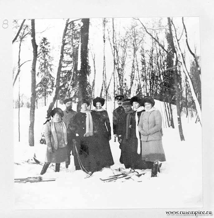 Императорская семья