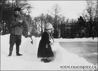 Императорская семья