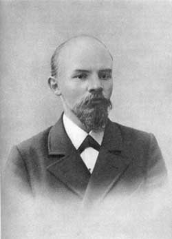 В.И.Ульянов в 1897 году перед высылкой в Сибирь